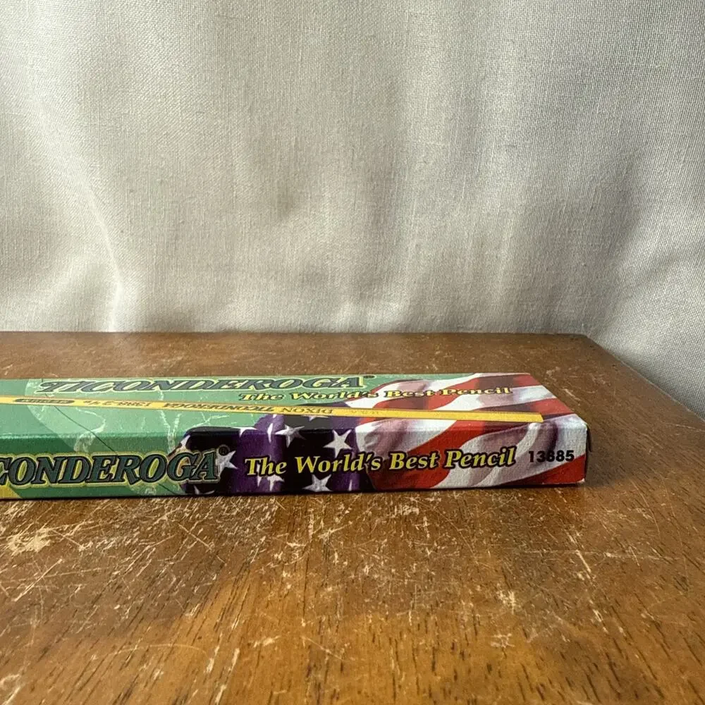 Ticonderoga Vintage 13885 Wooden Pencil 5/10 No. 2 Soft Medium Lead Dozen Unused